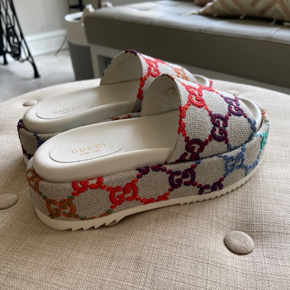 Gucci Platform Womens Slide Sandal - Picture 3 of 5